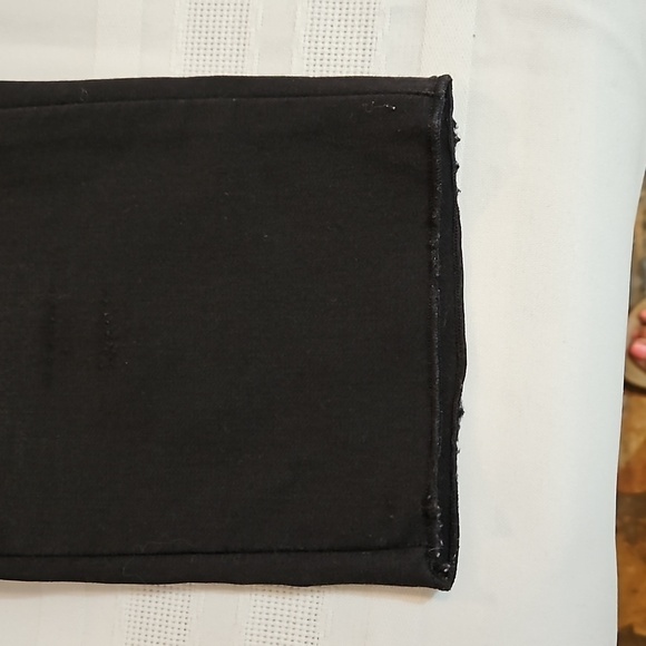 Vince raw hem black pants size 4 - Picture 11 of 11